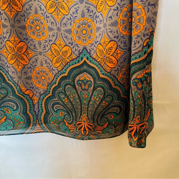 Cabi boho patterned Sleeveless blouse size Small - Picture 3 of 4